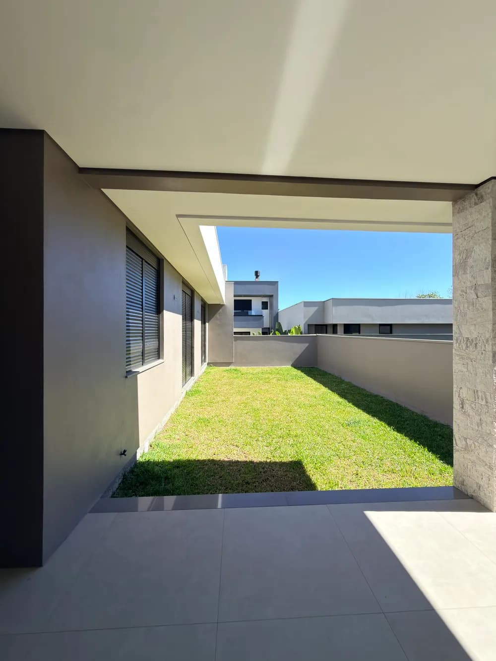 Casa à venda com 204 m², 3 quartos sendo 1 suíte, no Residencial da Montanha em Dois Irmãos