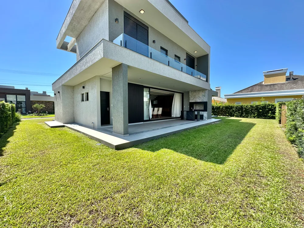 CASA À VENDA NO CONDOMÍNIO LAGOA DO PASSO EM XANGRI-LÁ