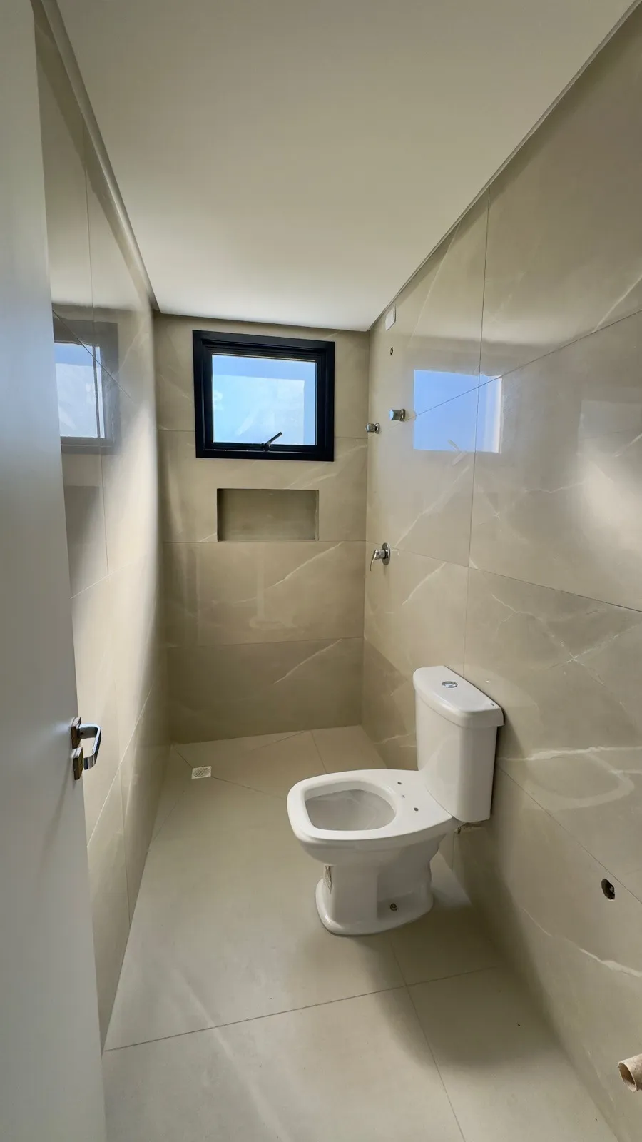 APARTAMENTO NO CENTRO EM ESTÂNCIA VELHA