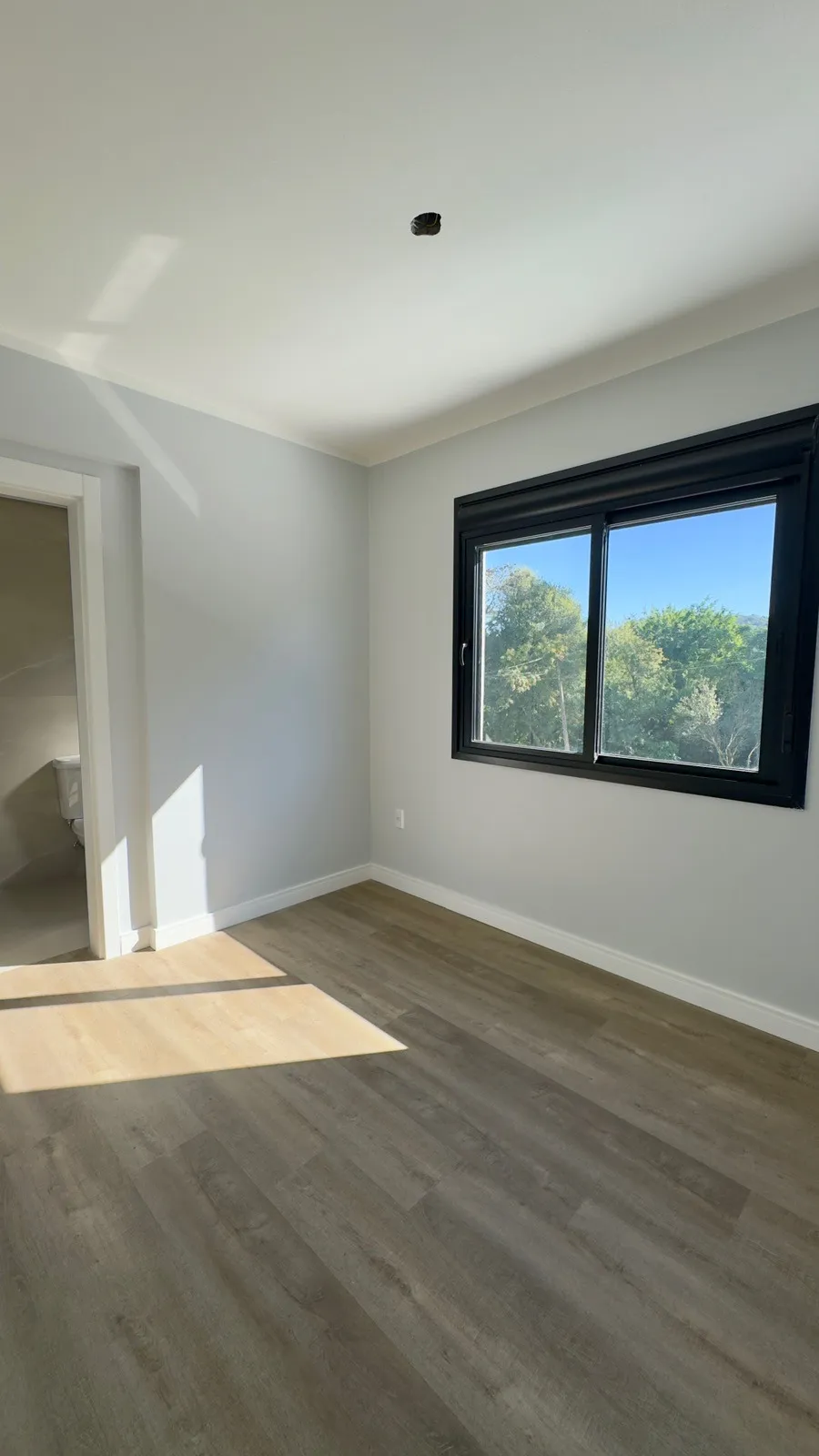 APARTAMENTO NO CENTRO EM ESTÂNCIA VELHA