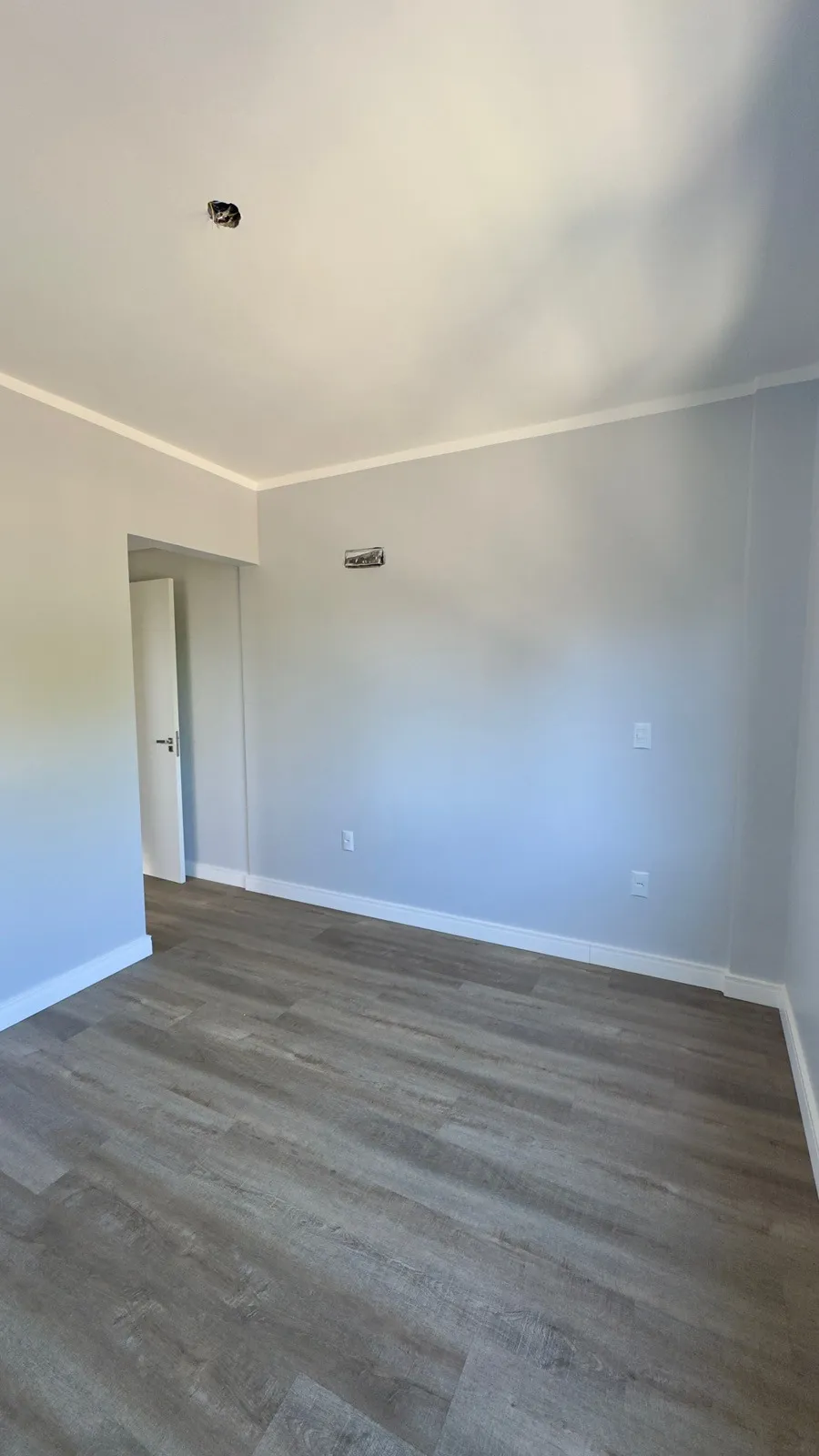 APARTAMENTO NO CENTRO EM ESTÂNCIA VELHA