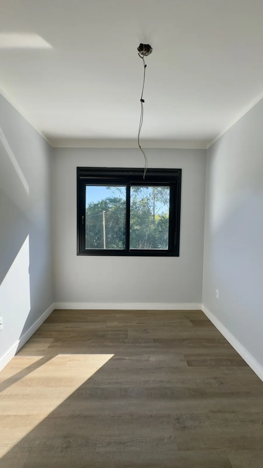 APARTAMENTO NO CENTRO EM ESTÂNCIA VELHA